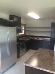 9444 Allegheny Ave, Portland OR  97203-1611 exterior