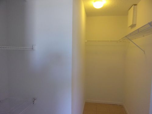 1407 Grapeland Ave, Fort Pierce FL 34952-4951 exterior