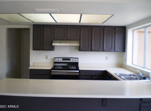 15801 30 Ave, Phoenix AZ 85041-9304 exterior