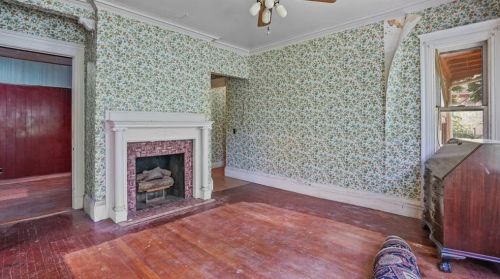 166 Adelaide Ave, Providence RI 02907-1833 exterior