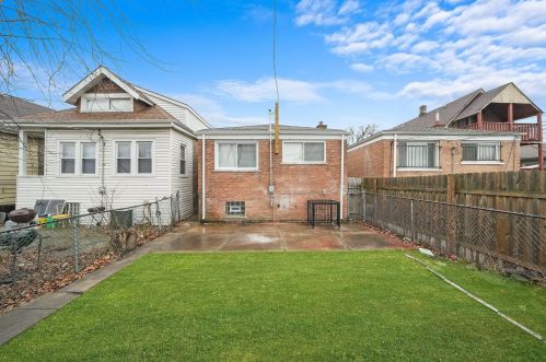 8951 Union Ave, Chicago IL  60620-2233 exterior