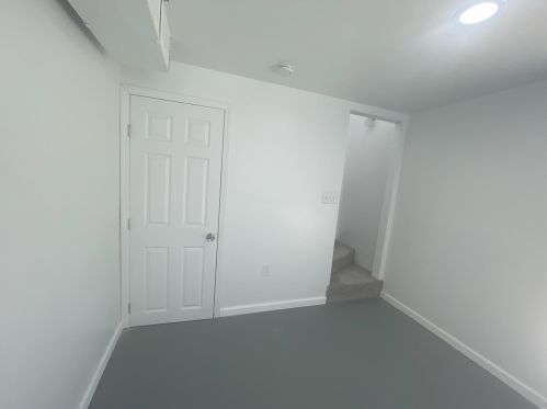 1130 Chambers Rd, Saint Louis MO 63137-1507 exterior