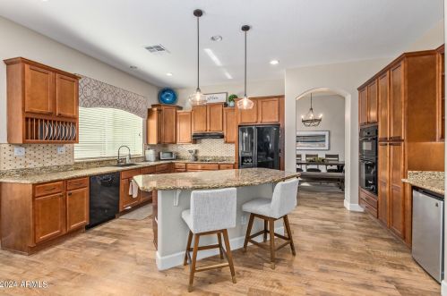 1623 Kaibab Dr, Chandler AZ 85249-3071 exterior