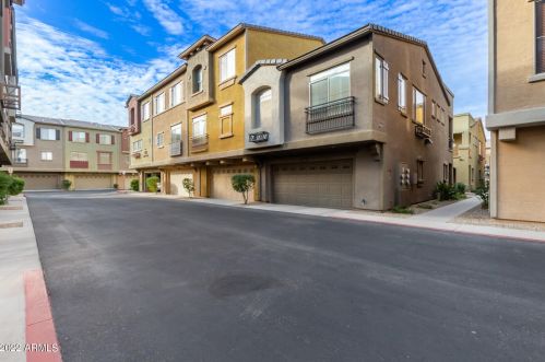 2150 Alameda Rd, Phoenix AZ  85085-1812 exterior