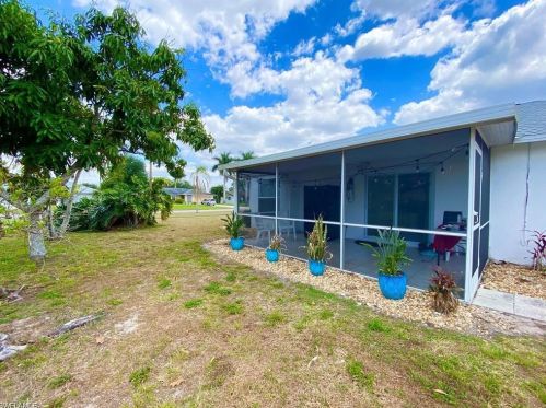 750 Cherry Blossom Ct, Naples FL 34120-1493 exterior