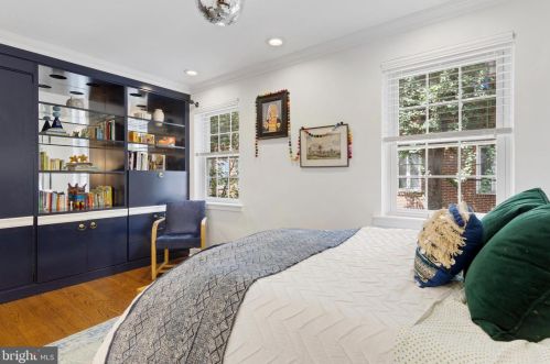 1714 Addison St, Philadelphia PA 19143-1203 exterior