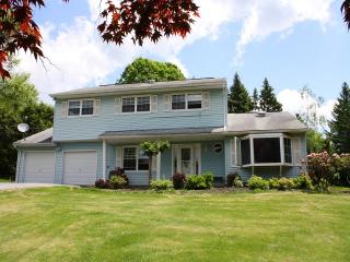 96 Sunset Dr, Patterson, NY 12563-2310