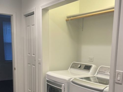 4123 Potomac Ave, Chicago IL 60651-1852 exterior