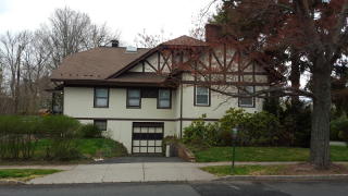 2 De Bary Pl, Summit NJ  07901-2844 exterior