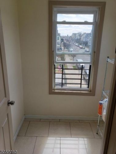 444 21st Ave, Paterson NJ 07501-3500 exterior