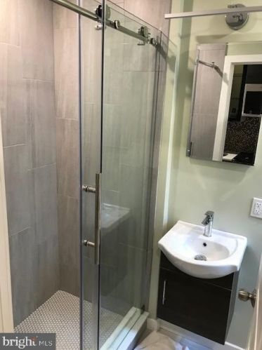 605 20 St, Philadelphia PA 19140-1005 exterior