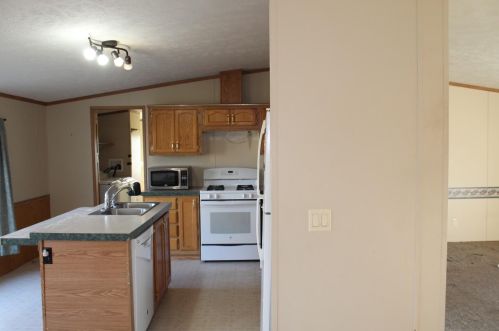 15560 Division Ave, Cedar Springs MI 49319 exterior