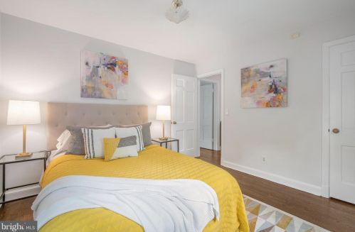 1524 Red Oak Dr, Silver Spring MD 20910-1549 exterior