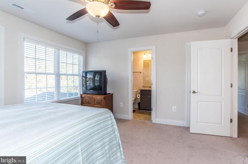 8106 Ashton St, Alexandria VA 22309-1345 exterior