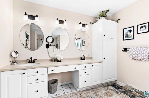 2112 Ponderosa Cir, Duluth MN 55811-1959 exterior