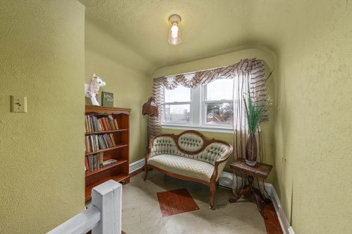 6620 Kilpatrick Ave, Chicago IL 60652-3518 exterior