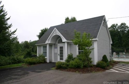 789 Ridgebury Rd, Ridgefield CT 06877-1407 exterior