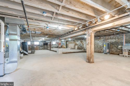 2218 Emerald St, Philadelphia PA 19134-2505 exterior