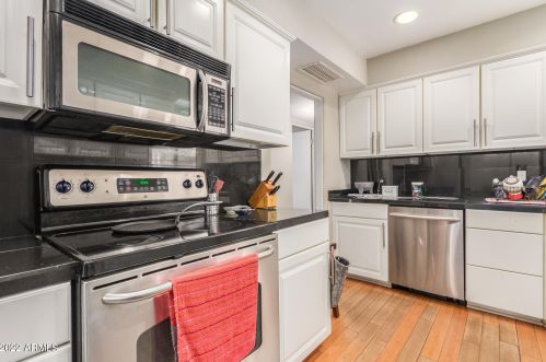 6612 10 Ave, Phoenix AZ 85007-2318 exterior