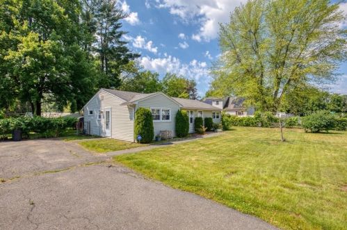 1146 Allen St, Springfield MA  01118-2530 exterior