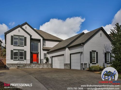 14293 Meadowridge Dr, Portland, OR 97229-2370
