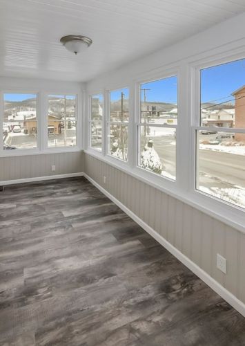 508 Montour St, Moon Twp PA  15108-2041 exterior