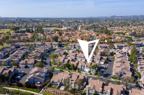 2232 Catalpa Dr, Tustin CA 92782-8357 exterior