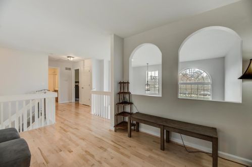 9416 Natalie Cir, Saint Louis MO 63132-3177 exterior