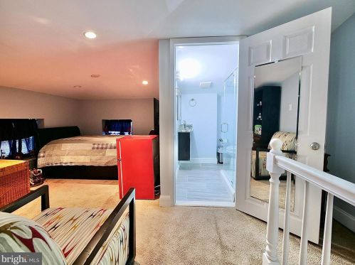 30 6 St, Chester PA 19013-3706 exterior