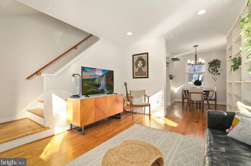 209 62nd St, Washington DC  20019-7933 exterior