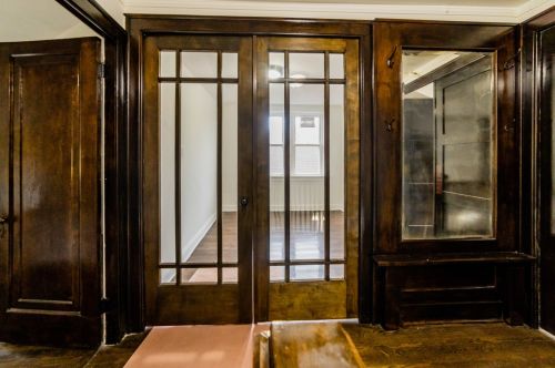 7225 Bennett Ave, Chicago IL  60649-2905 exterior