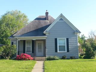 1300 Belmont St, Springfield MO  65804-0108 exterior