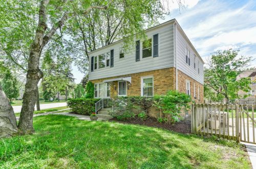 5310 Roosevelt Dr, Milwaukee, WI 53216-3112