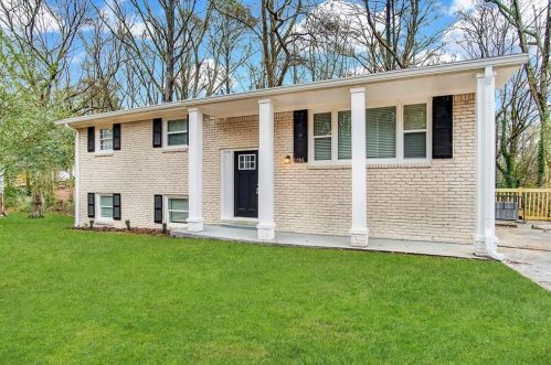 2786 Altaview Dr, Atlanta GA  30354-2156 exterior