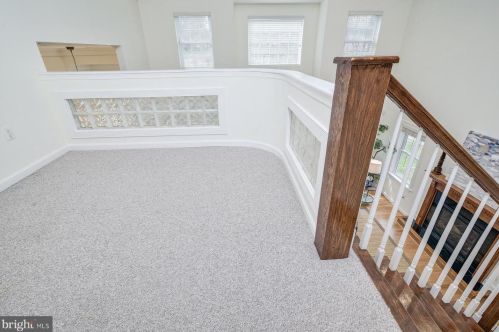 11801 Ambleside Dr, Rockville MD 20854-2109 exterior