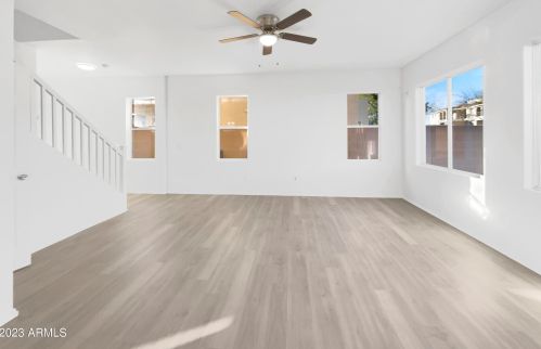 34928 31st Ave, Phoenix AZ  85086-3206 exterior