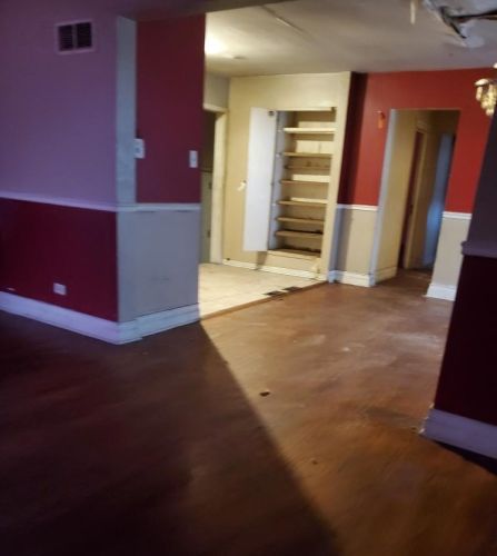 10429 Eberhart Ave, Chicago, IL 60628-2933