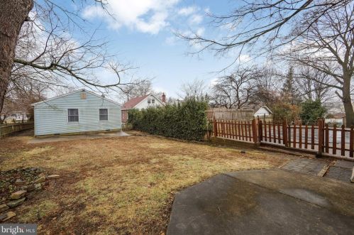 43 4 Ave, Runnemede NJ 08078-1411 exterior