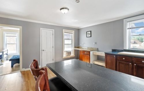 3427 61 St, Chicago IL 60629-3605 exterior