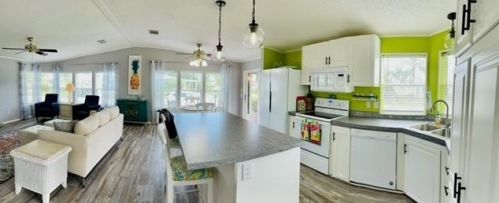 3729 Sleepy Hollow Ln, Fort Pierce FL  34952-3121 exterior