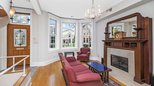 1722 Wolcott Ave, Chicago IL  60622-1349 exterior