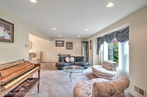 2 Lighthouse Dr, East Freehold NJ 07728-1347 exterior