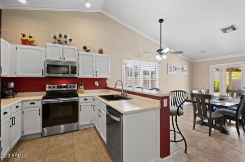 19444 Central Ave, Phoenix AZ 85004-2905 exterior