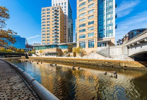 200 Exchange St, Providence RI  02903-2621 exterior