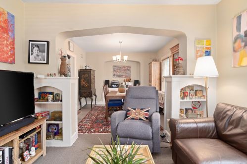 3324 Illinois Ave, Milwaukee WI 53207-3714 exterior