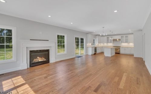 129 Stockton Ave, Princeton NJ 08540-8523 exterior