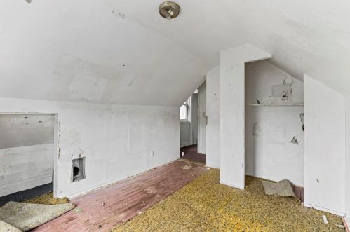 6634 Butler St, Pittsburgh PA  15206-1018 exterior