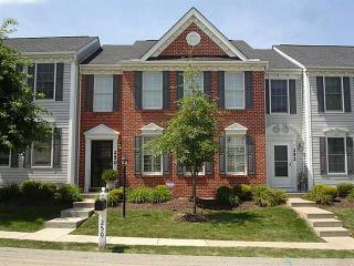 250 Overlook Ct, Moon Twp, PA 15108-8980