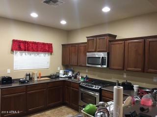 27613 18th Dr, Phoenix AZ  85085-5324 exterior