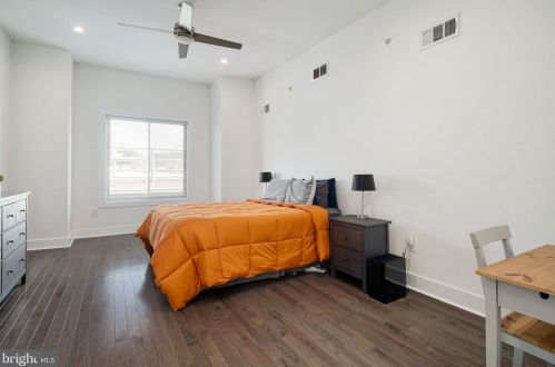 1622 Front St, Philadelphia PA 19122-3202 exterior